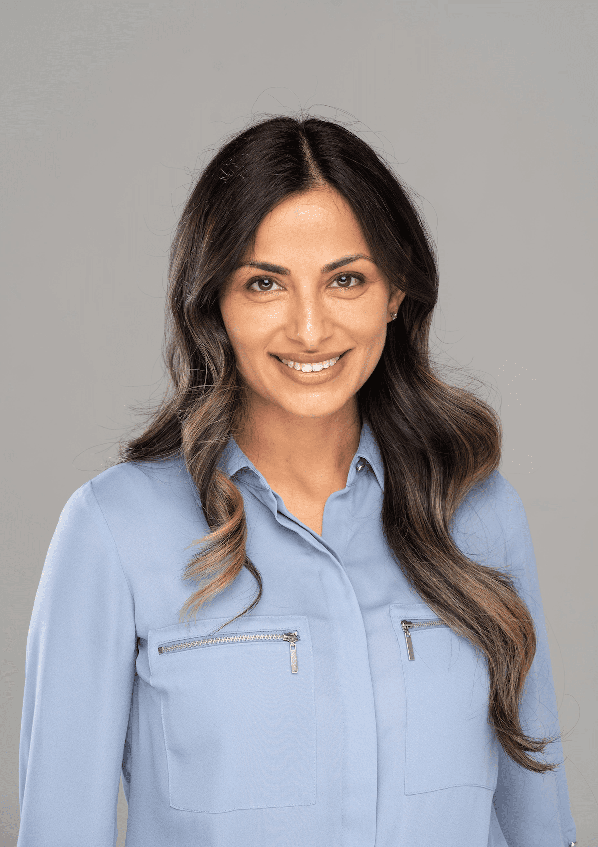 woman smiling for business headshot